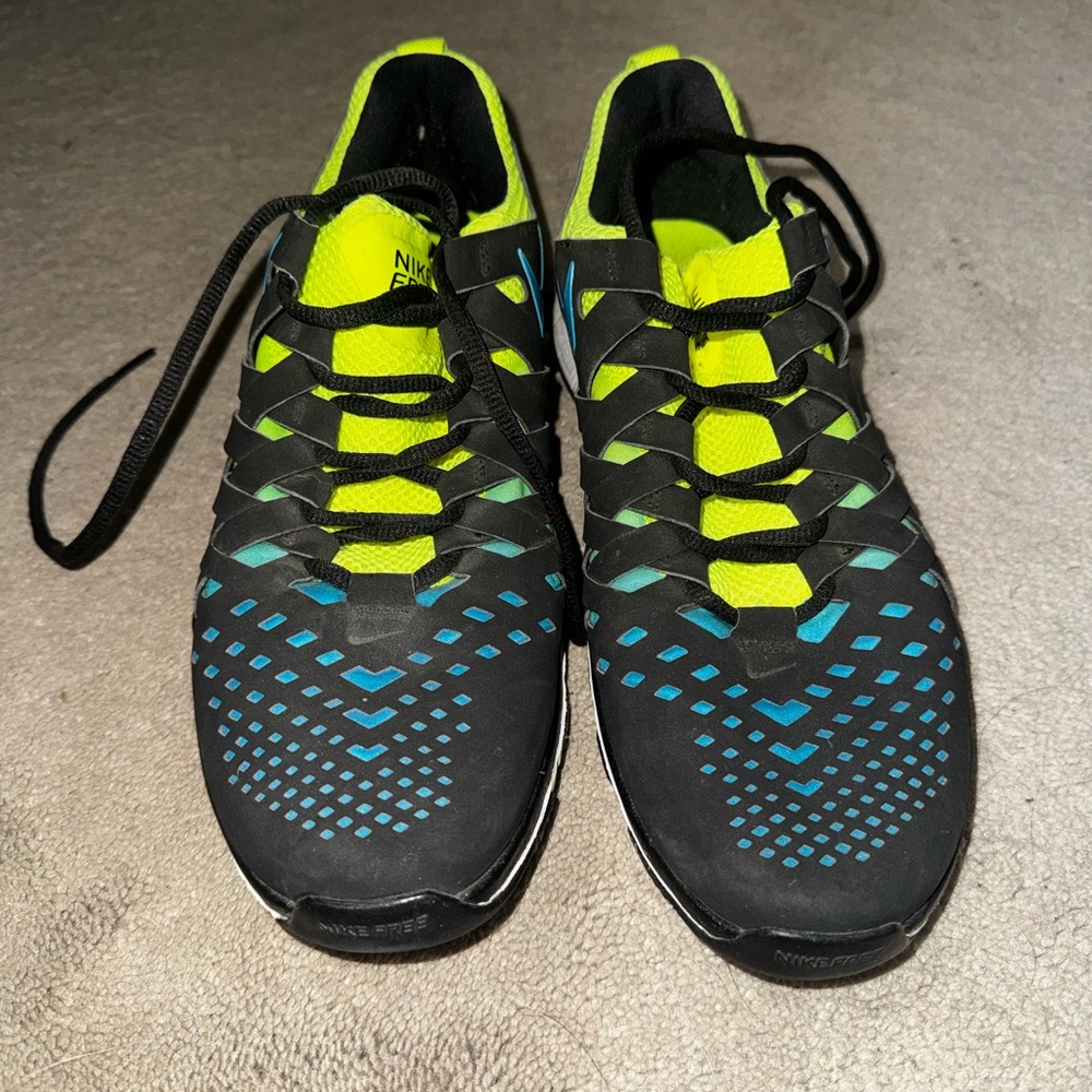 Men’s Nike Black and Bright Yellow Sneakers